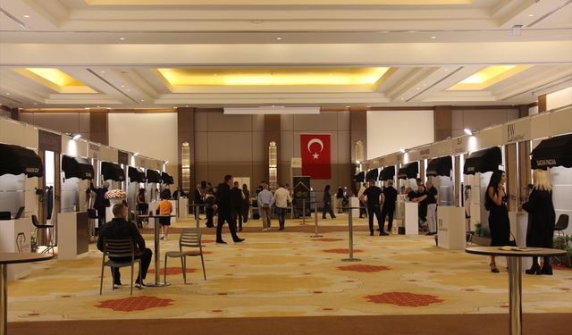 15. Deri ve Kürk Modası Fuarı Antalya’da açıldı