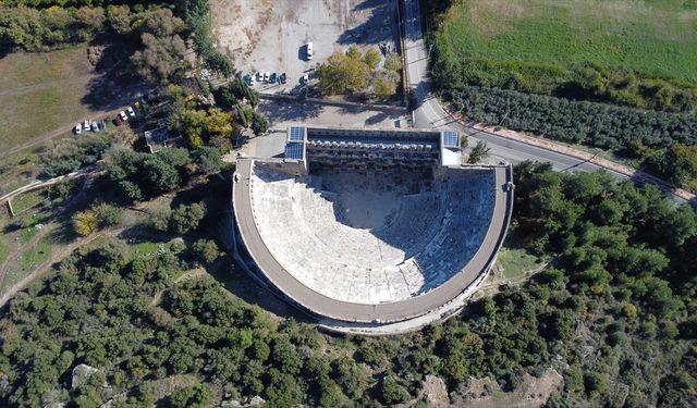 Antalya’nın antik tiyatroları turizmin gözdesi