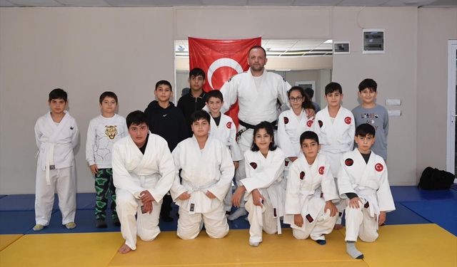 Konyaaltı Belediyesi spor kurslarını başlattı