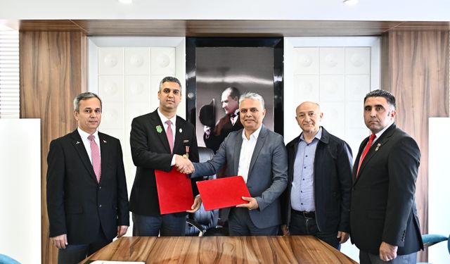 Muratpaşa Belediyesi’nden şehit ailelerine protokol desteği