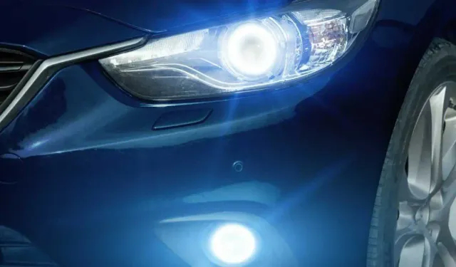 Beyaz far yasak mı? LED ve Xenon farlarda 2025 cezası ve muayene şartları