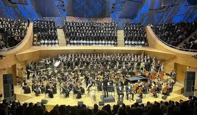 Devlet Çoksesli Korosu’ndan Dünya Koro Günü konseri
