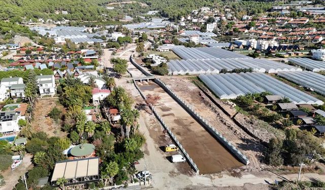 Kumluca’da taşkın kontrol tesisinin ilk etabı tamamlandı