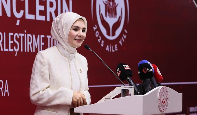 Bakan Göktaş: 15 yaş altına sosyal medya yasağı geliyor
