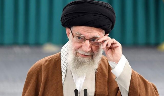 Hamaney: ABD Başkanı’nı can kayıpları nedeniyle suçluyoruz