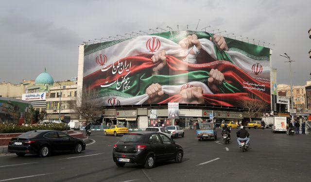 İran’daki protestolarda can kaybı 2 bin 677’ye çıktı