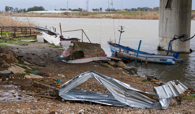 Antalya’da hortum felaketi: 4 ilçede büyük hasar