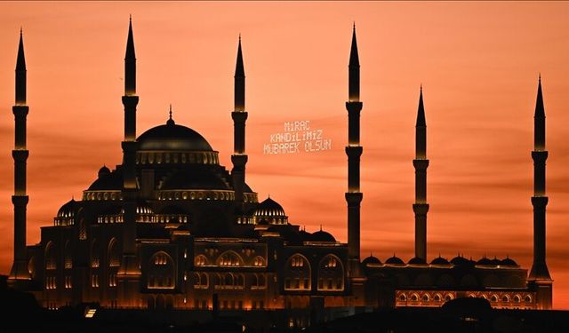 Miraç Kandili’nde oruç tutulur mu 2026? Diyanet açıkladı