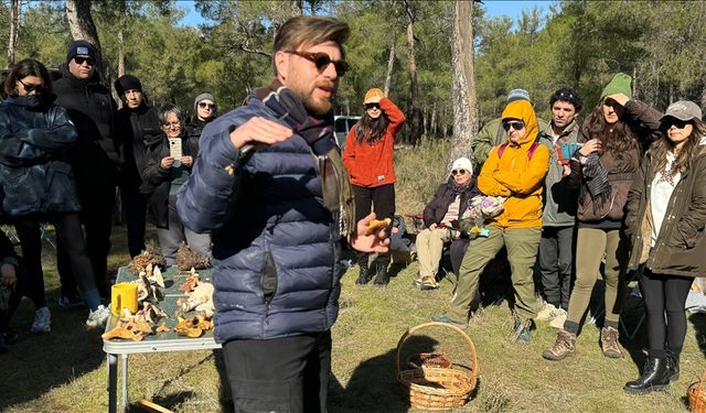Antalya’da mantar meraklıları doğada buluştu