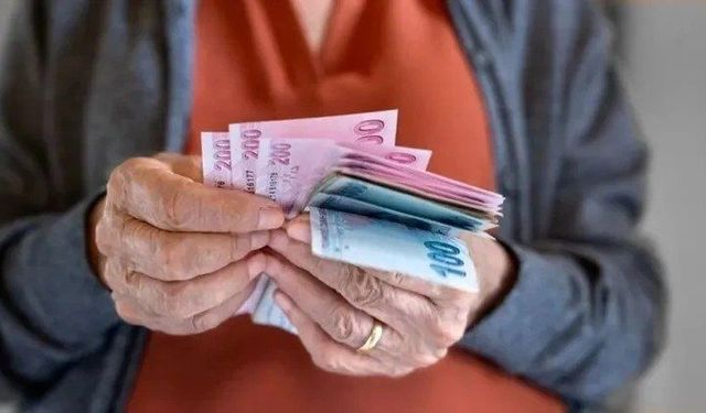 Emekliye yeni maaş sistemi: Kimleri kapsayacak?