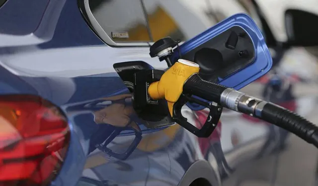 Akaryakıt fiyatlarına dev zam kapıda