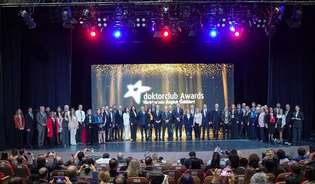 Antalya Eğitim ve Araştırma Hastanesi’ne Doktorclub Awards ödülü