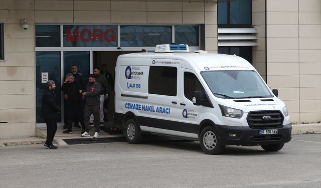 Konyaaltı’nda boğulan gencin cenazesi teslim edildi