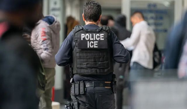 ICE operasyonunda şüpheli vurularak yaralandı
