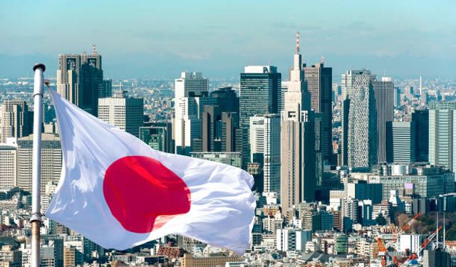 Japonya’da iskelenin çökmesi sonucu 3 işçi hayatını kaybetti