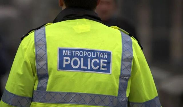 Londra’da protestoya polis müdahalesi: 212 gözaltı