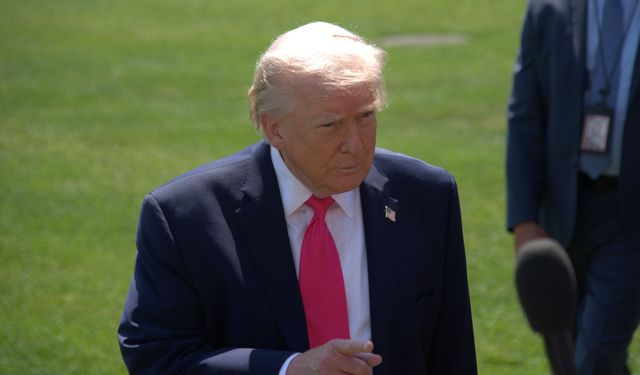 Trump İran ateşkesini uzattığını açıkladı
