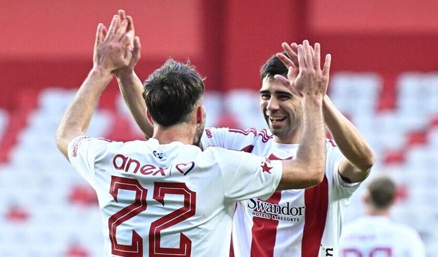 Antalyaspor 5 hafta sonra Eyüpspor’u 3-0 yendi