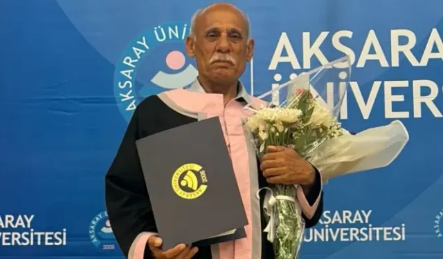 71 yaşında üniversiteyi bitirdi, mezuniyette duygulandı