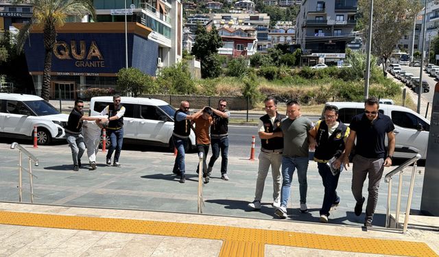 Alanya’daki cinayette 2 şüpheli tutuklandı