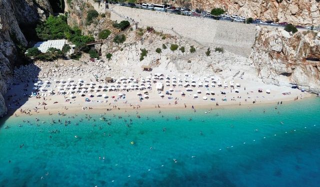 Kaputaş Plajı’nda dumansız sahil uygulaması başladı