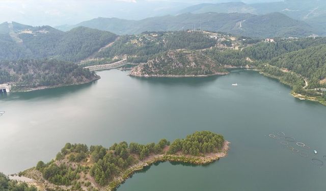 Karacaören Baraj Gölleri doğaseverlerin gözdesi oldu