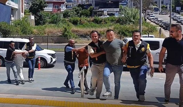 Alanya’da husumetli cinayette 3 şüpheli adliyede