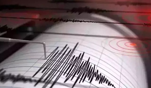 Filipinler’de 6.2 büyüklüğünde deprem meydana geldi