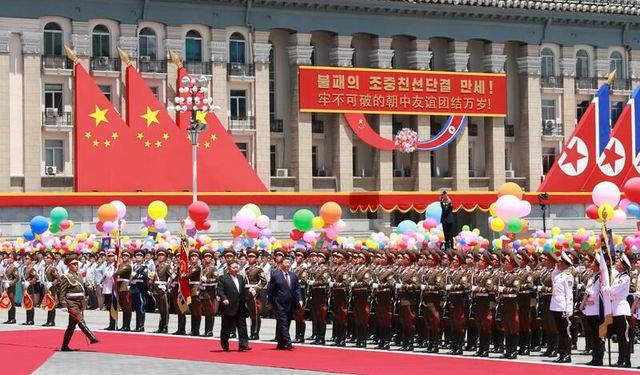 Şi Cinping ve Kim Jong Un Pyongyang’da görüştü