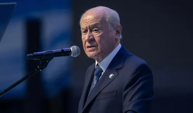 Bahçeli: CHP’nin önünde iki yol var