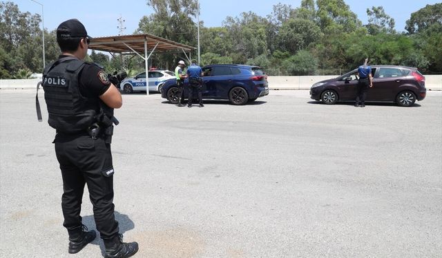 Antalya’da bir haftada 242 şüpheli tutuklandı