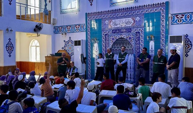 Antalya’da çocuklara bağımlılıkla mücadele eğitimi