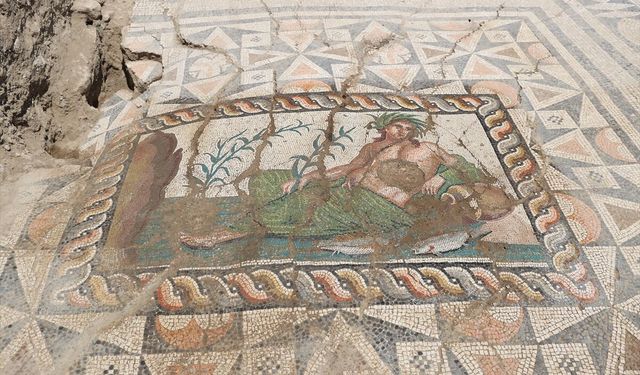 Aspendos’taki Genç Eurymedon mozaiğine yoğun ilgi