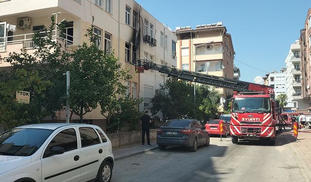 Manavgat’ta ev yangınında 1 kişi etkilendi