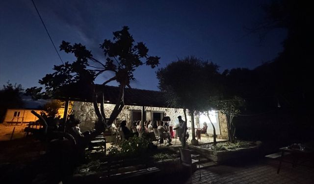 Sillyon Sohbetleri arkeoloji tutkunlarını buluşturdu