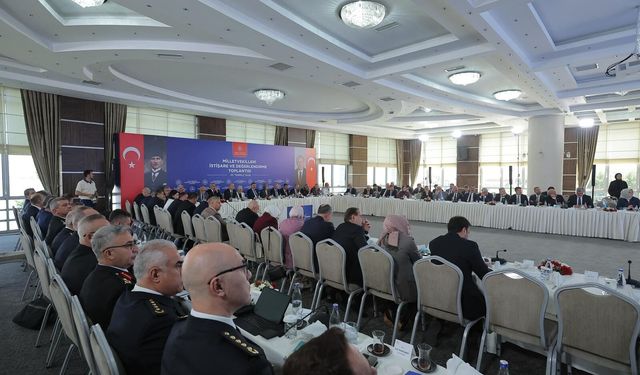 Bakan Çiftçi, AK Parti milletvekilleriyle bir araya geldi