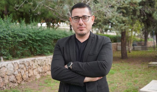 Uzmandan plaj statüsü uyarısı: Mutluluk için yarışın