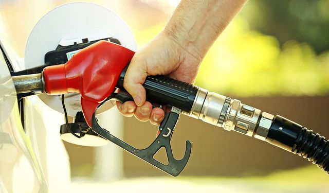 Araba yakıtı nasıl tasarruf edilir?