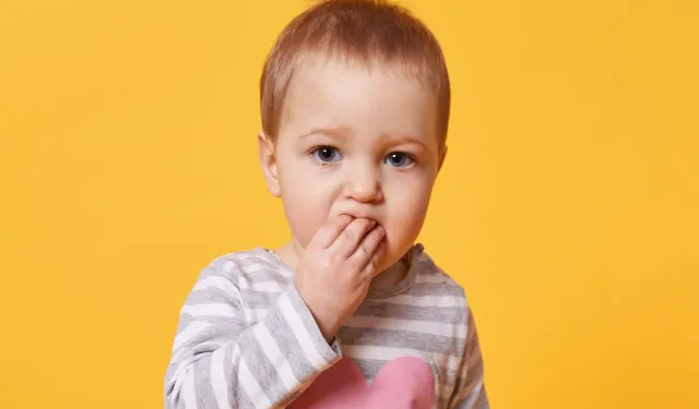 Çocuklarda parmak emme ne zaman sorun olur?