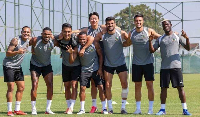 Alanyaspor’da Burdur kampı tüm hızıyla sürüyor