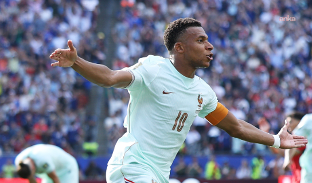 Fransa, Fas’ı geçerek yarı finale çıktı