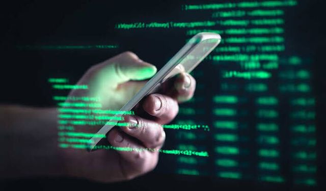 Telefonunuz hacklendi mi? Belirtiler ve korunma yolları