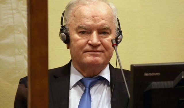 Bosna Kasabı Ratko Mladic Lahey’deki cezaevinde öldü
