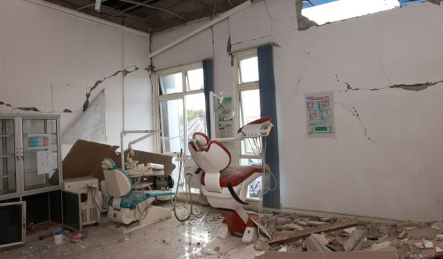 Endonezya’daki depremde can kaybı 71’e yükseldi