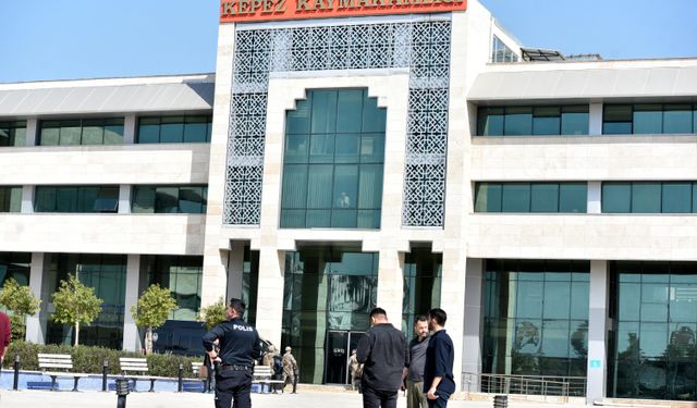 Kaymakamlıkta ateş açan memur hakkındaki yaptırımlar, sürekli rapor aldığı için tebliğ edilemiyor
