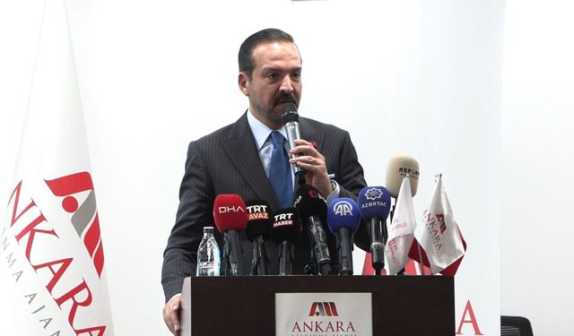 Kürşad Zorlu: Kimlikle seyahati Türk dünyasına yaymak istiyoruz