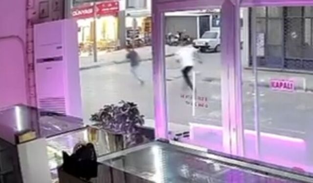 Kumluca’da esnafa bıçaklı saldırı: Şüpheli yakalandı
