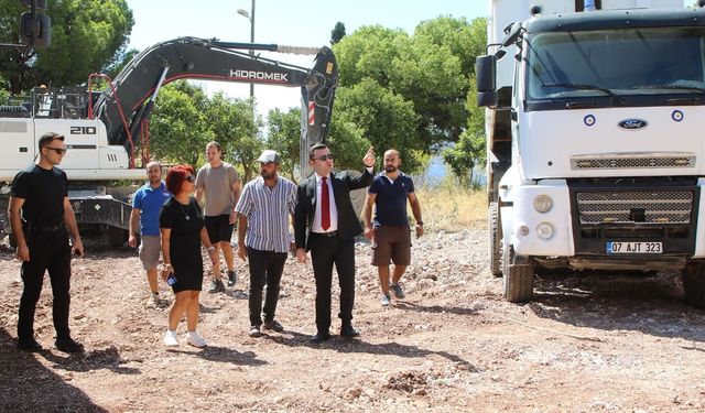 Kaş'a yeni yapılan adalet binasında inşaat çalışmaları sürüyor