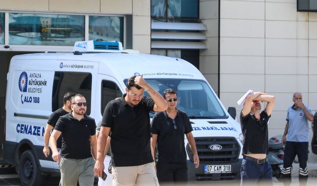 Ehliyetini 20 gün önce alan 18 yaşındaki Mehmet Ege, kazada öldü