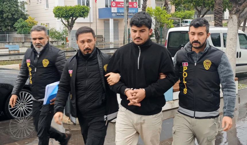 Bıçaklı Cinayetin Şüphelisi Tutuklandı